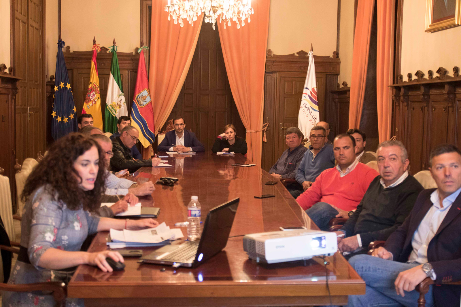 EL GOBIERNO LOCAL ACERCA LA ESTRATEGIA DUSI A COLECTIVOS CIUDADANOS Y TÉCNICOS MUNICIPALES